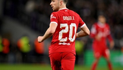 v体育官网登录-萨尼亚谈若塔：红军球员需要敞开心扉，哥哥去世后我就是这么做的